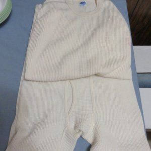 HEALTH KNIT LONG UNDERWEAR SET PANTS 34-36 AND TOP IS 38-40